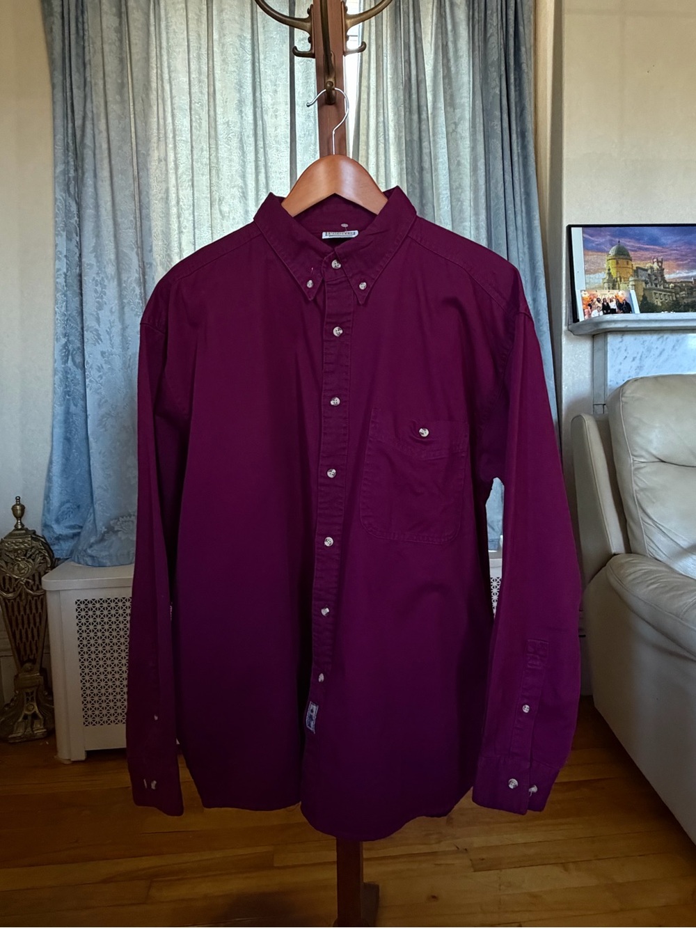 Button-Down Long Sleeve Shirt - Burgundy cotton